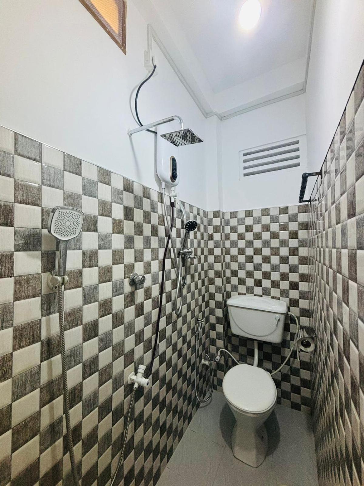 Jaya Villa - Near Airport Νεγκόμπο Εξωτερικό φωτογραφία