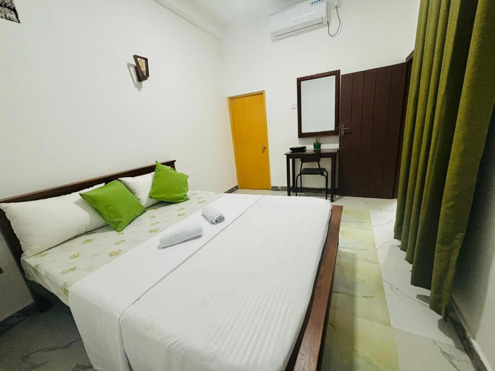 Jaya Villa - Near Airport Νεγκόμπο Εξωτερικό φωτογραφία